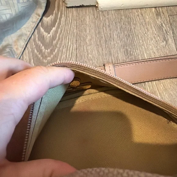 Michael Kors MK Monogram Blush Canvas Chain Flap Crossbody Bag - Picture 7 of 8